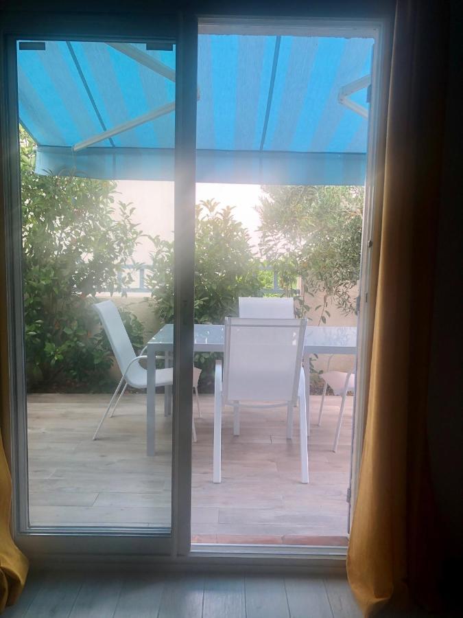 Appartement De Standing Avec Terrasse Σαιντ-Μαρί-ντε-λα-Μερ Εξωτερικό φωτογραφία